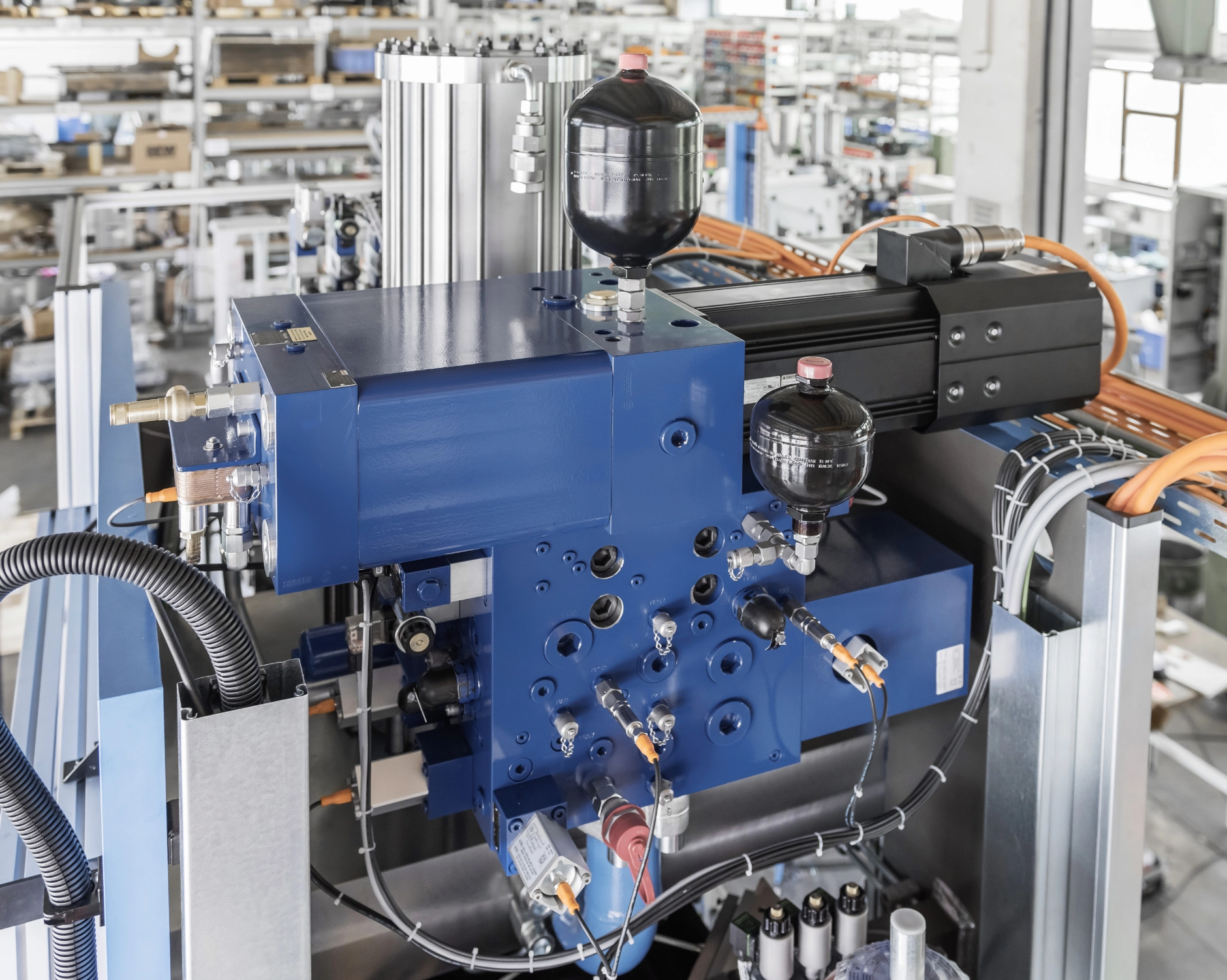 Hydraulikpresse für Pressen Retrofit – MH-Hydraulikservice